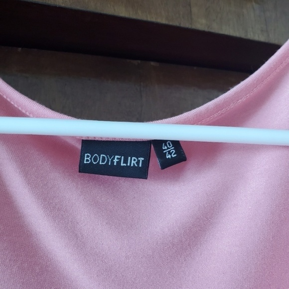 Dress pink L draped collar short sleeves - Picture 4 of 4